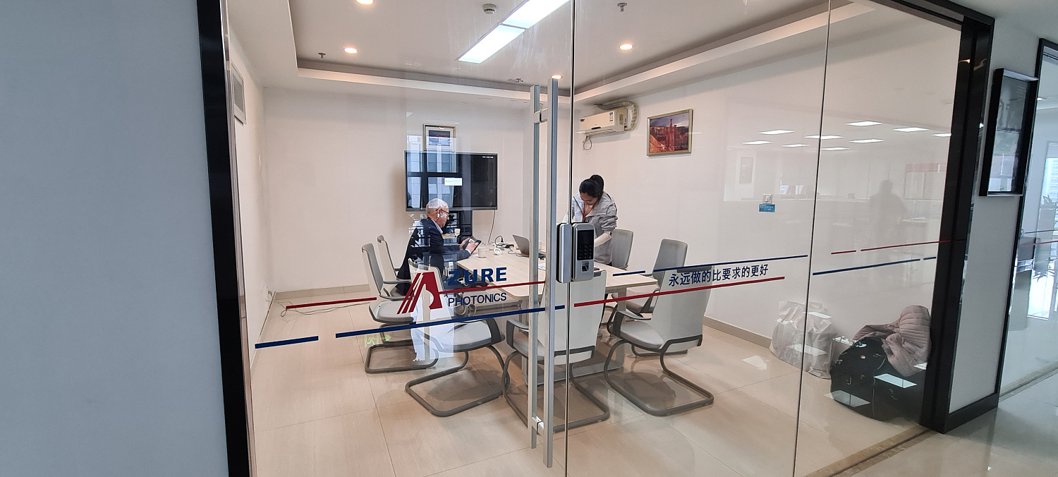 Посещение офиса компании AZURE Photonics в Фуджоу